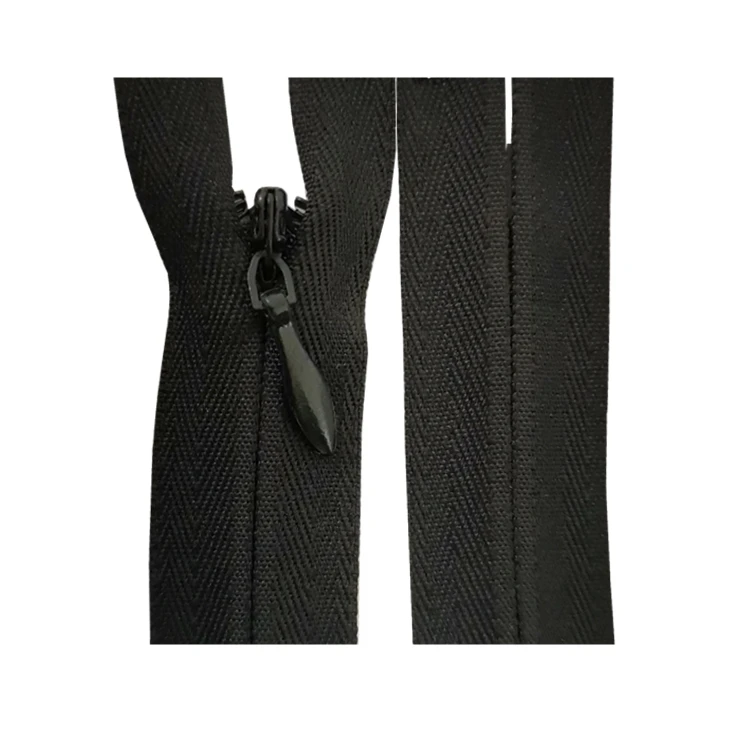 
Invisible close-end zipper for skirts 