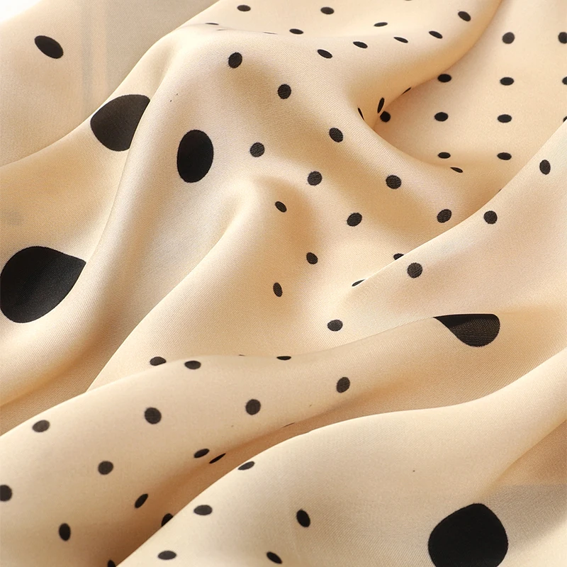 Hot Slaes Oem Custom Logo Print Square Silk Satin women Head Scarf Bandana