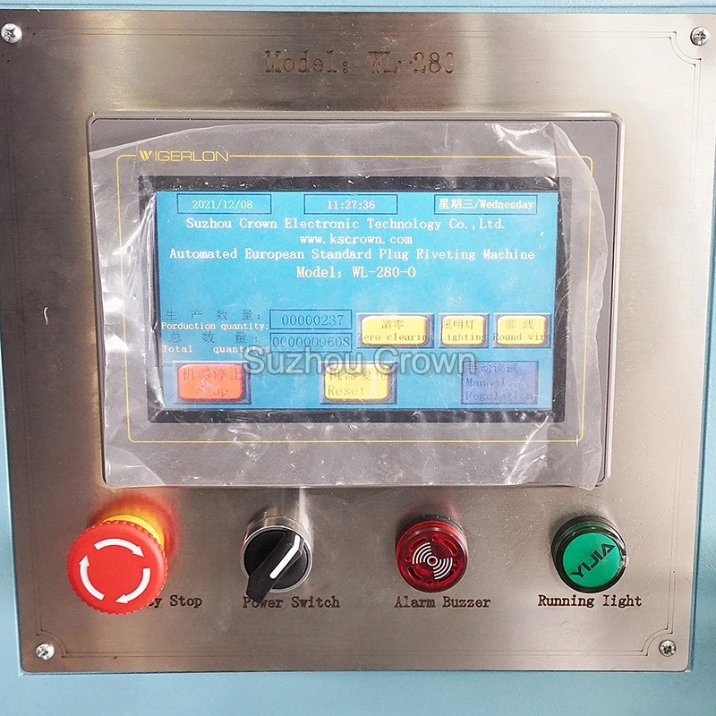 Нам стандартный 2-контактный шнур вилки заклепочная прессовочная машина