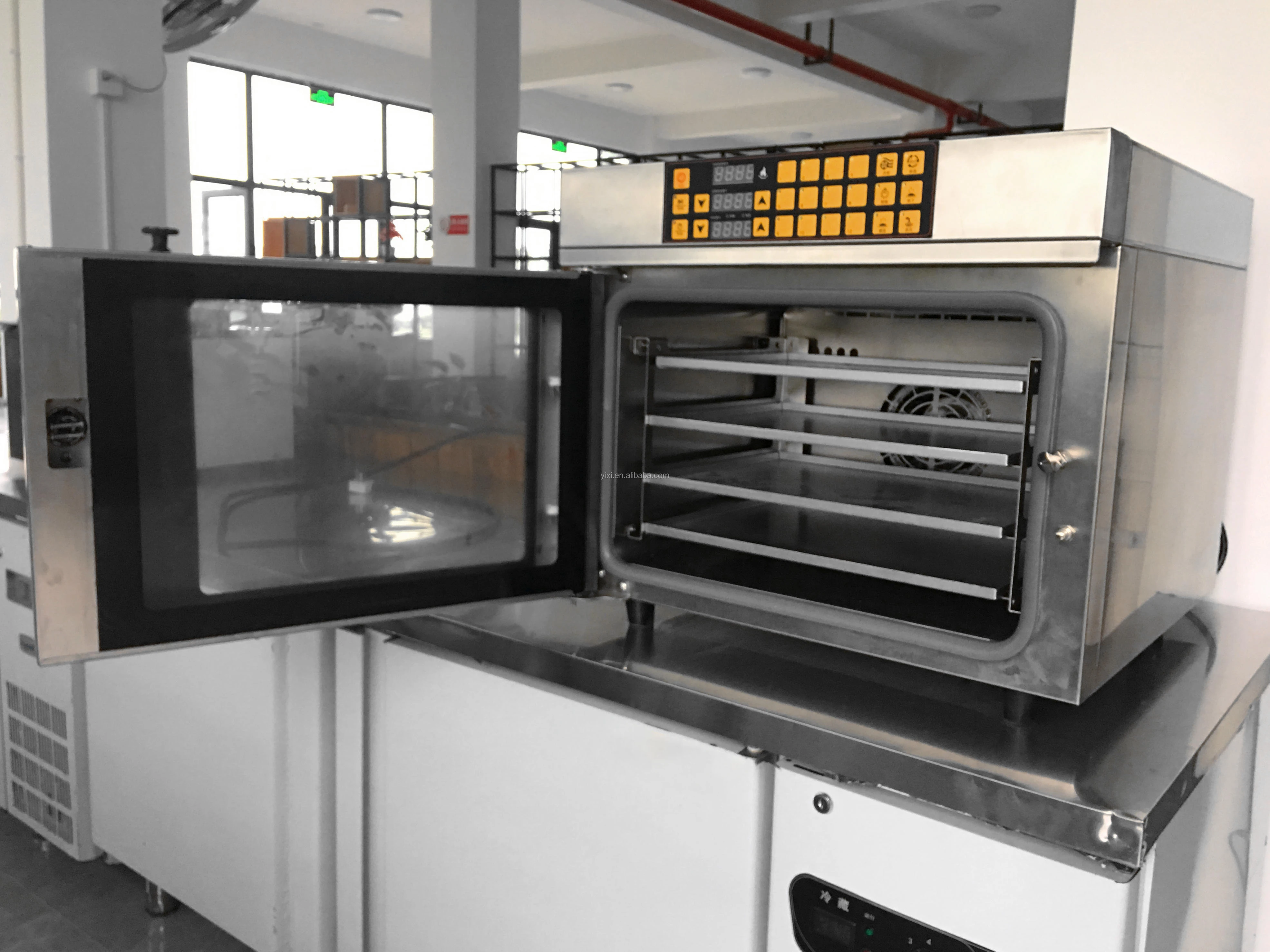 new style factory price baking equipment 4 tryas small home used bakery oven