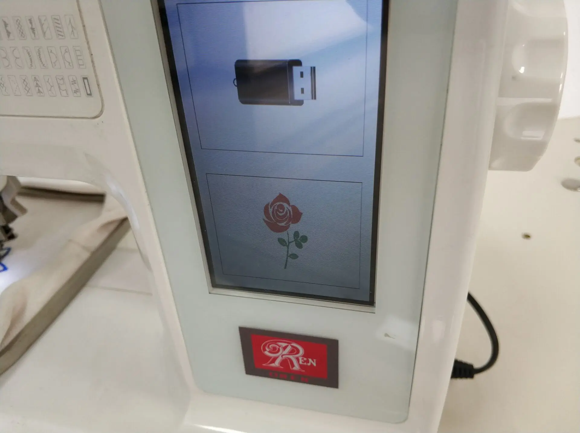 economical and practical household towel embroidery machine