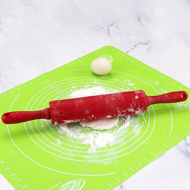 Silicone non-stick rolling pin with plastic handle for baking professional or home baking tool for use with dumpling wrapper