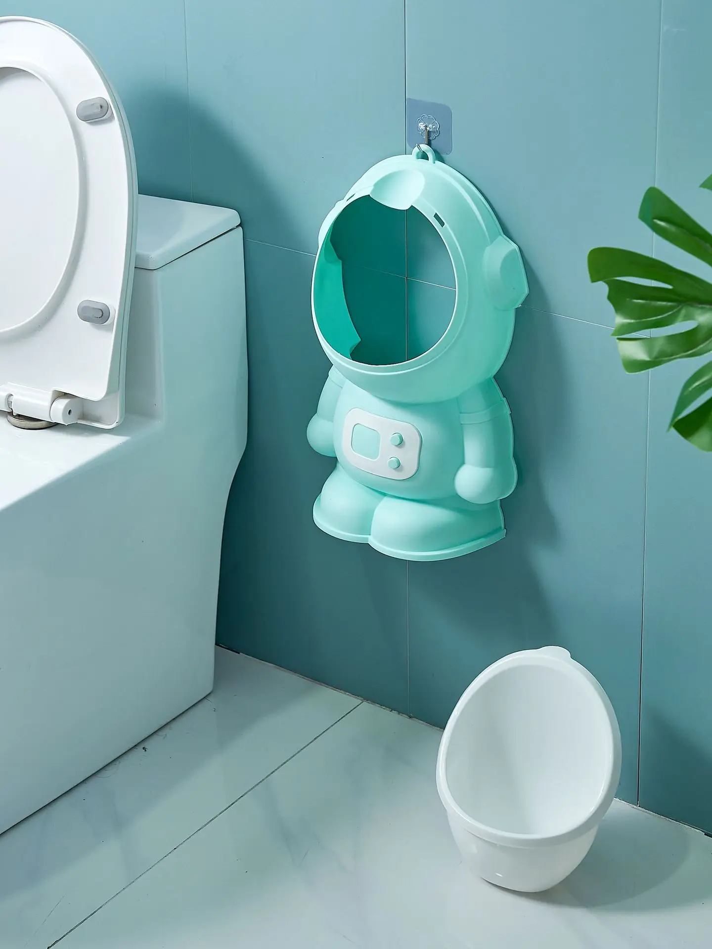 New Design Portable Boy Standing Wall Mounted Toilet Urinal For Kids