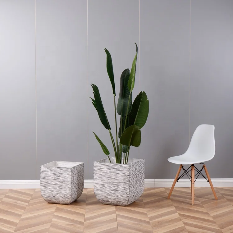 2024 Wholesale Giant Modern Decoration Fiberglass Vase Garden Planters Handmade for Plant