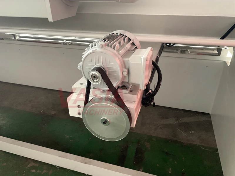 donghai factory plate shearing machine