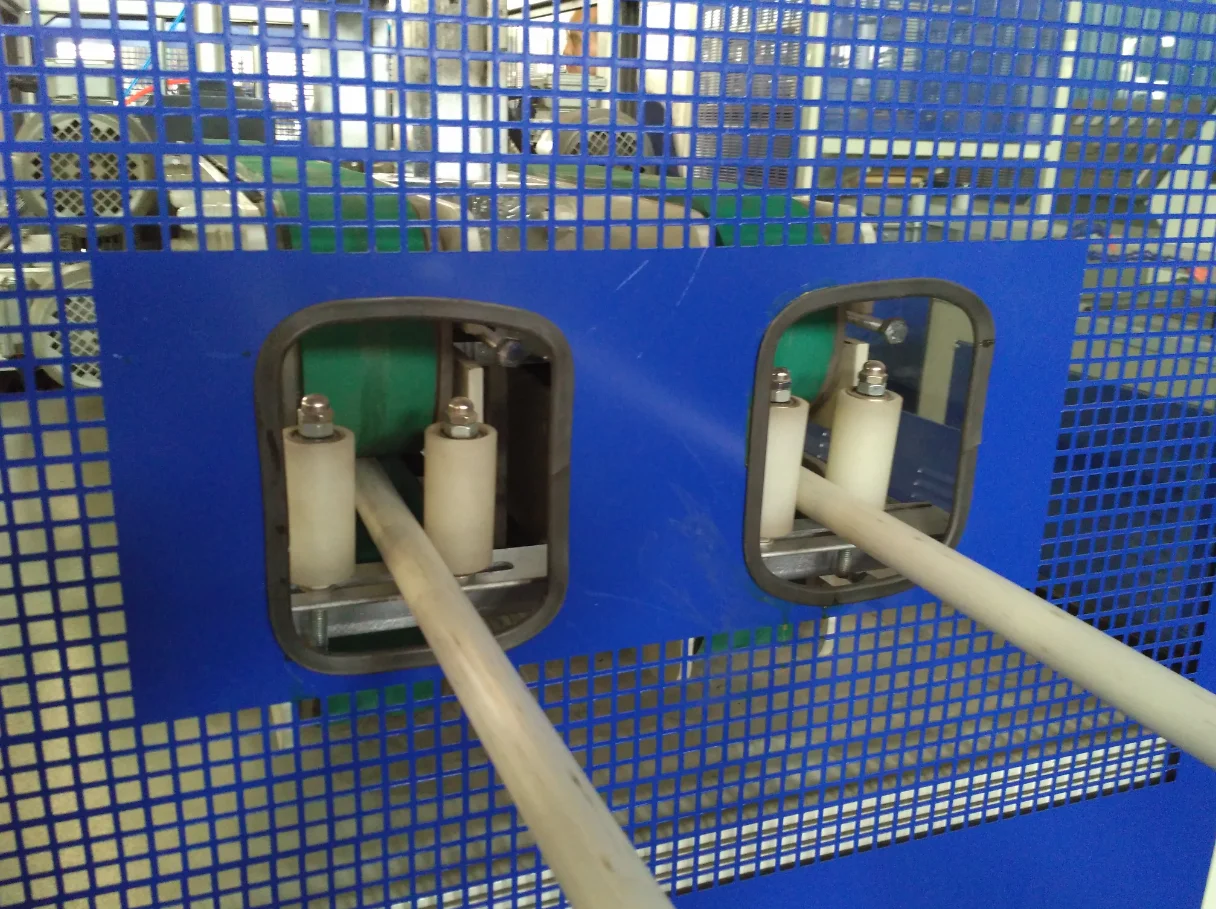  Conical twin screw extruder pvc pipe manufacturer machine
