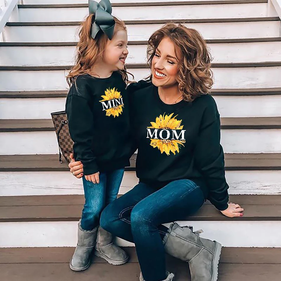  Drop Free Shipping Family Tshirts Mommy and Daughter Son T-shirt Look Matching Mom Clothes Boys