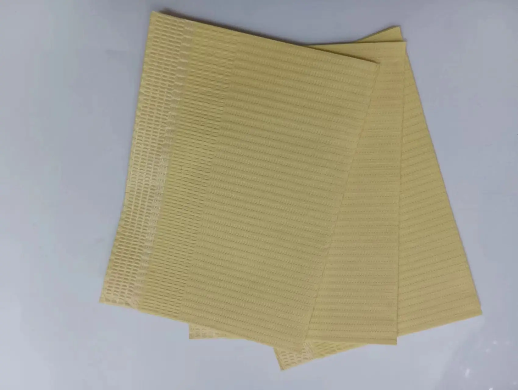 Factory Supply Organic Disposable Patient Medical Bibs Colorful Dental Bed Pads and Eco-Friendly