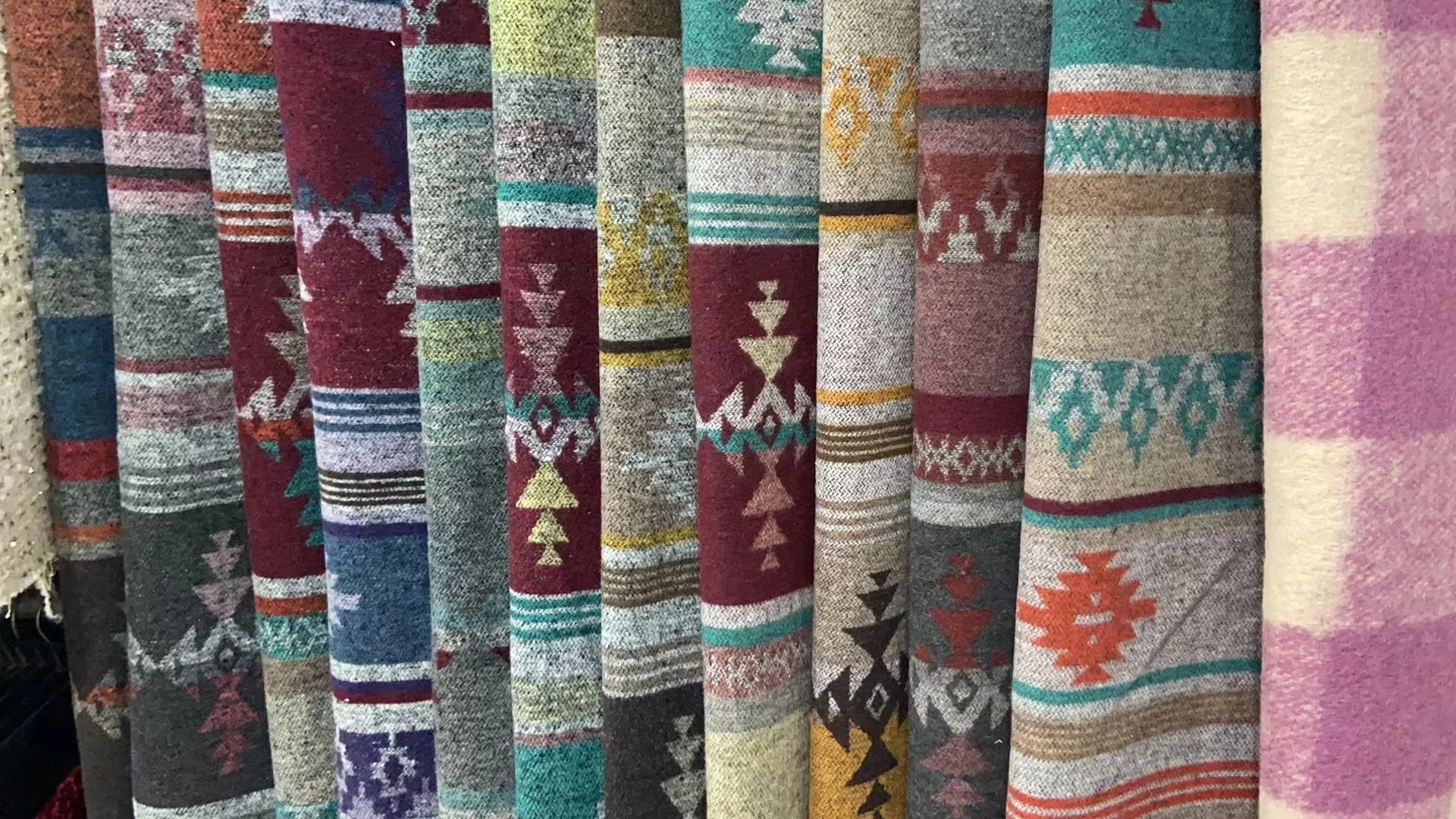 Factory Wholesale 2023 Wool Fabric Bohemian Geometric Aztec Design Navajo Pattern Wool Polyester Fabric for Coat Shawl