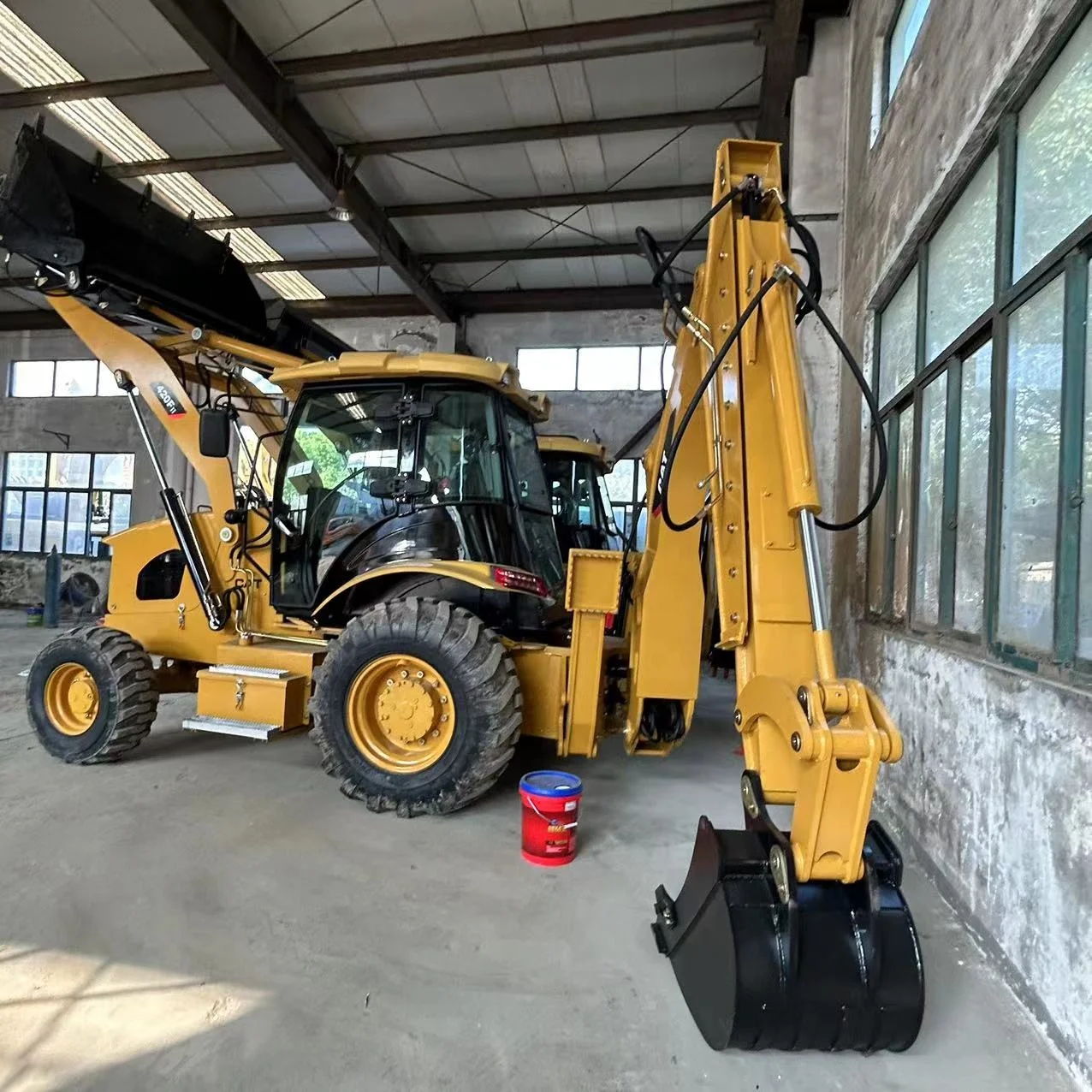 New arrival Backhoe Loader used Caterpillar 420f 420f2 with high working efficiency
