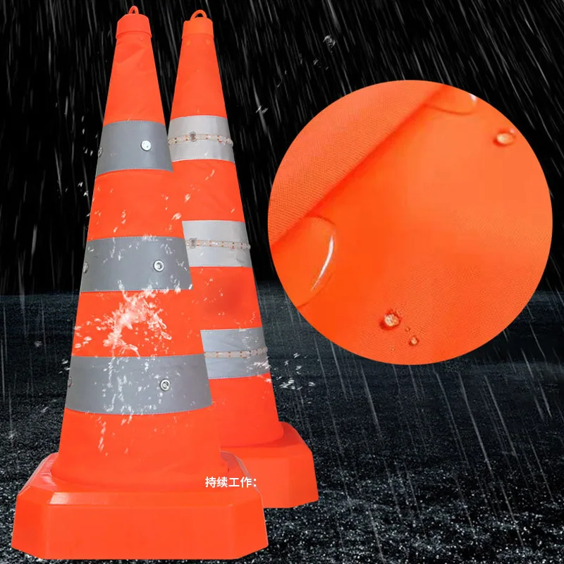 Waterproof Portable Retractable LED Traffic Cone Traffic Facility Reflective Led Light Collapsible Traffic Cone