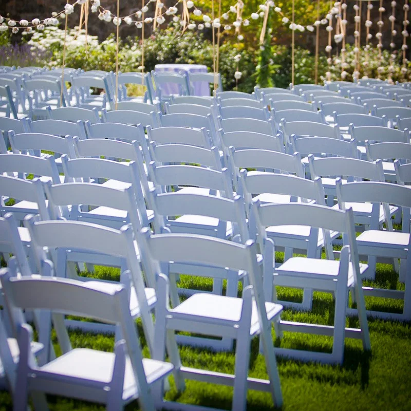 Modern White Plastic Folding Garden Chair Outdoor Furniture with Cushion for Events Weddings Rentals