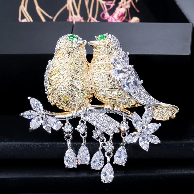 Elegant Jewellery Cubic Zircon Gold and Silver Color Lucky Cute Bird Shape Wire Brooches Pin for Women Jewelry Accessory
