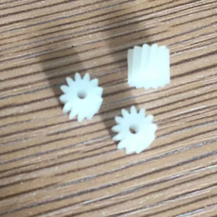 OEM ODM China Manufacturer Custom made high precision spur gear helical gear&worm made in POM/NYLON
