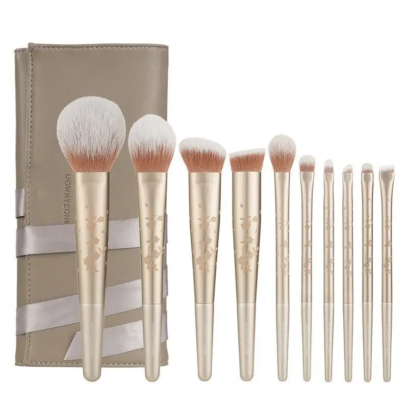 Private Label Professional 2023 Luxury Make Up Brush Tool Wholesale Price Quality Durable Handle 10Pcs Makeup Brush Set