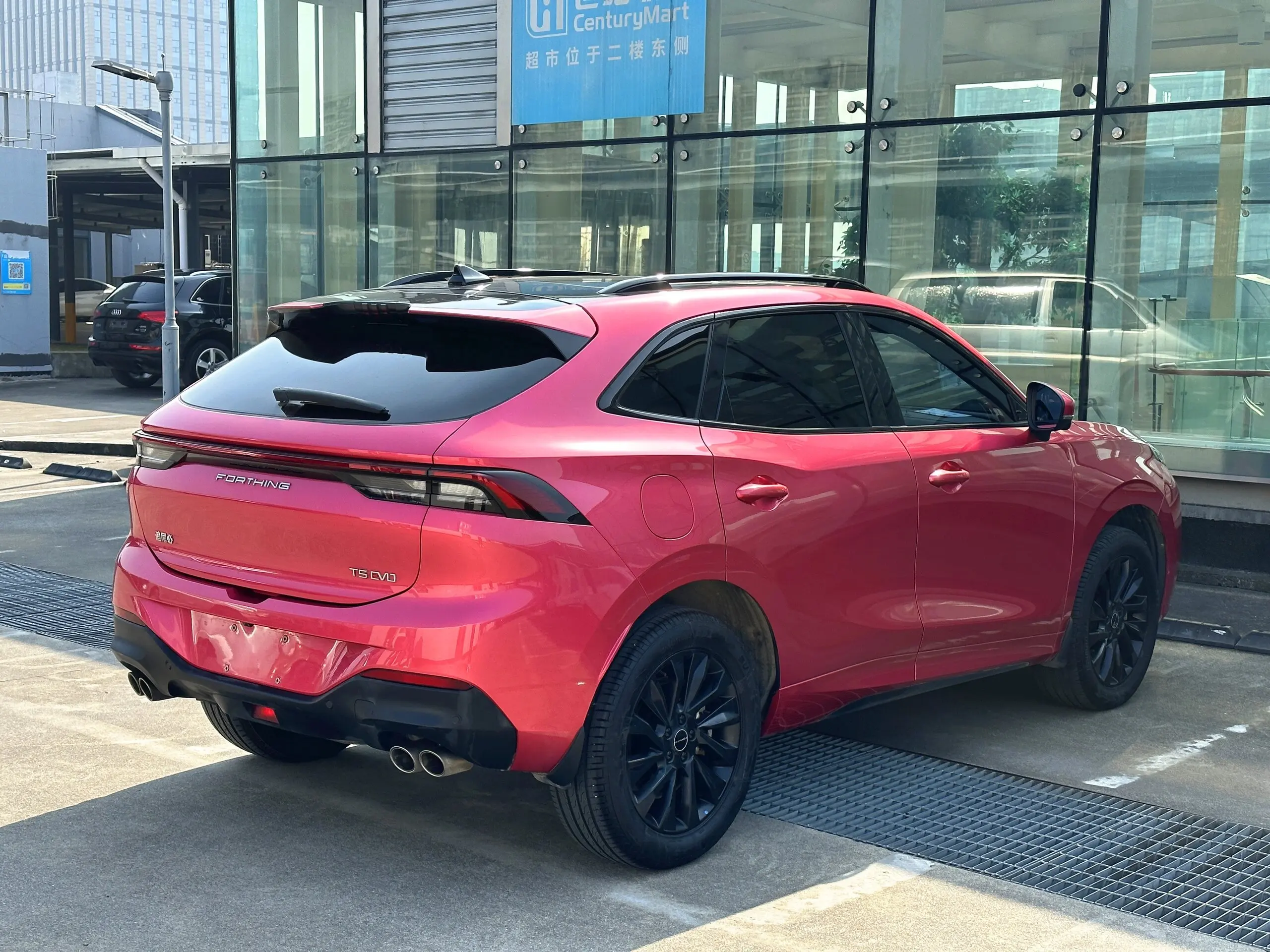 Dongfeng Forthing T5 Evo газовый автомобиль 1 5 т Dct Diamond Compact Suv5 дверь с сиденьями бензиновый