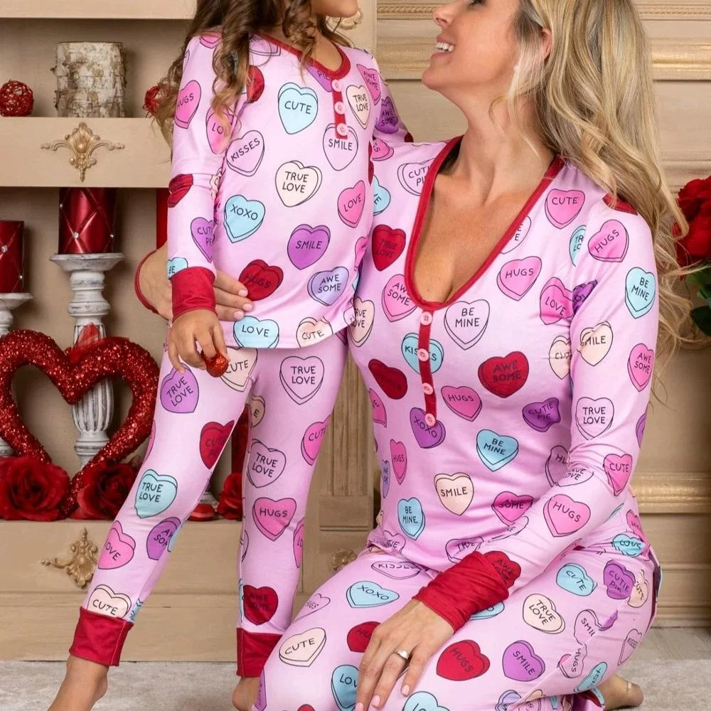 
 Пижама BEAU FLY, 2021, высокое качество, мама и я в форме сердца, 2 предмета, Пижама для матери и дочери на День святого Валентина  