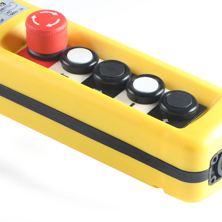 XAC-A4713 New And Original XAC-A4713 Yellow Schneider Empty pendant Control Station