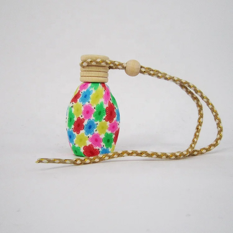 Wholesale Car Hanging Air Fresheners Wooden Cap Empty Aroma Car Perfume Glass