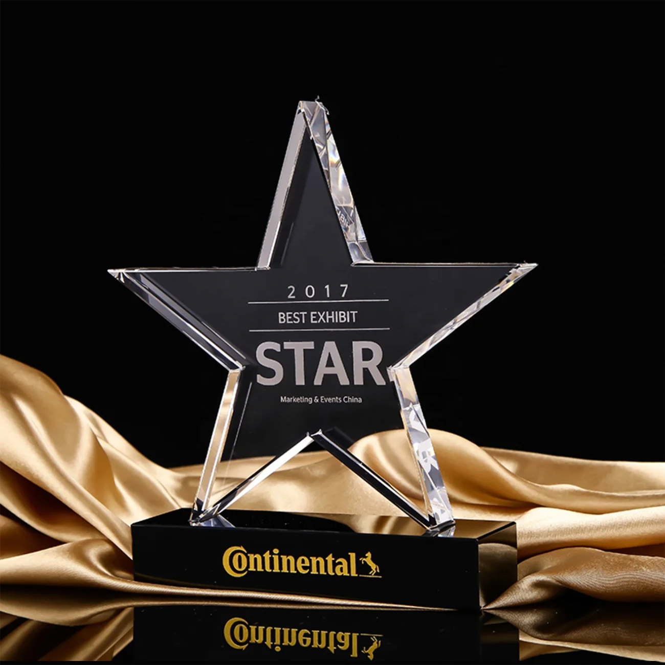 Custom Five-Pointed Star Medal K9 Excellent Employee Award with Black Crystal Base Laser Engraved Glass Souvenirs Gift Trophy