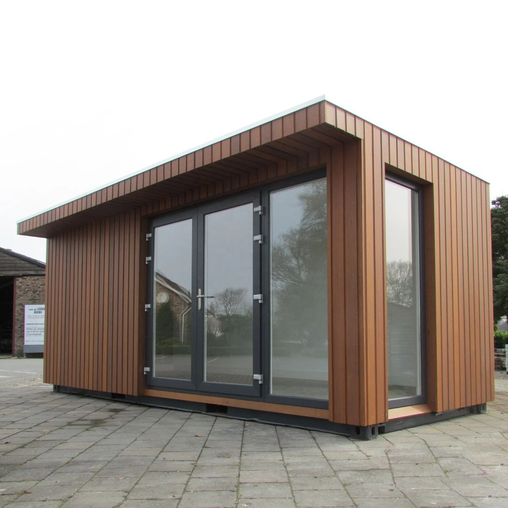 High Quality Flat pack container house prefabricated house and container home office accommodation for sale