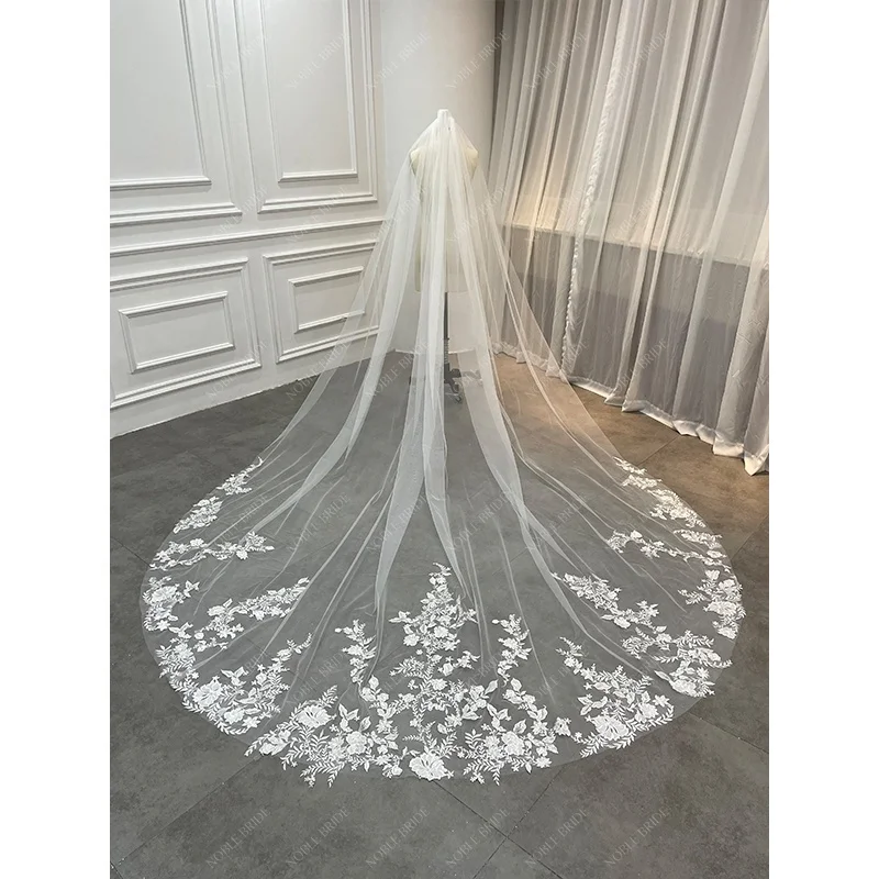 Оптовая продажа, сдержанная кружевная Фата с вышитыми краями и цветами, элегантная свадебная фата, готовая к отправке, Длинная фата для свадьбы
