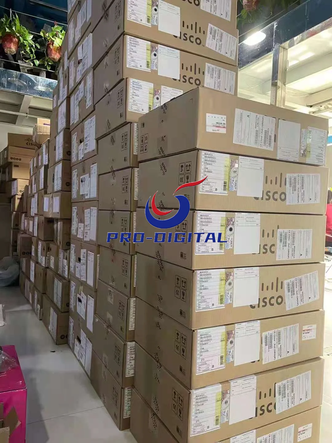 Original New Cisco C9200L-24T-4G-A New 9200L 24 Port Data 4 x 1G Network Switch in stock