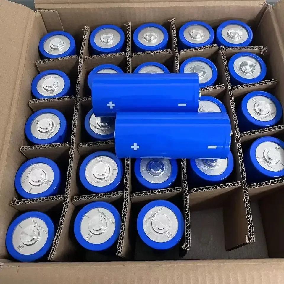 30C High Power Best Energy Density Rechargeable Lithium Titanate Battery 66160 2.3V 2.4V 45Ah LTO Battery Cells for Car Starter