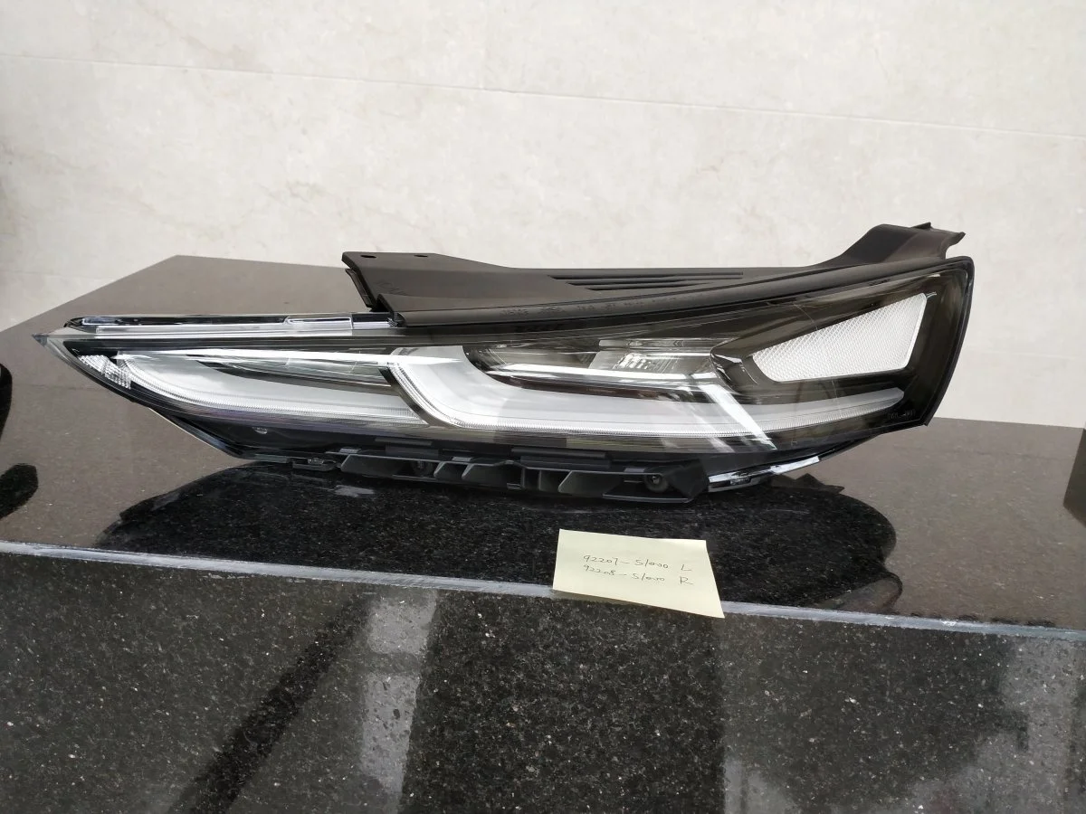 2018-2019SANTA FE 92207-S1000 92208-S1000 Fog Lamp