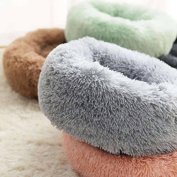 Manufacturers sell wholesale high quality cat beds round plush donuts winter warm and comfortable pet beds for dog and cat 2 buy