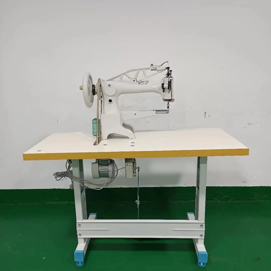 High speed single needle Cylindrical bed compound feed lockstitch sewing machine in stock