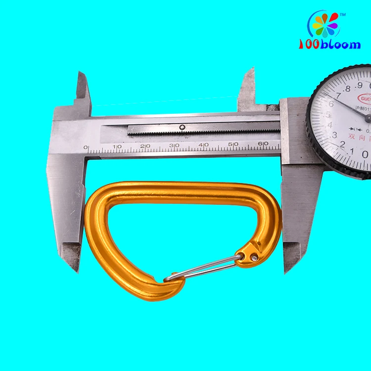Wholesale or retail high quality climbing carabiner keychain 6.5cm customized aluminum hook wire gate carabiner clip