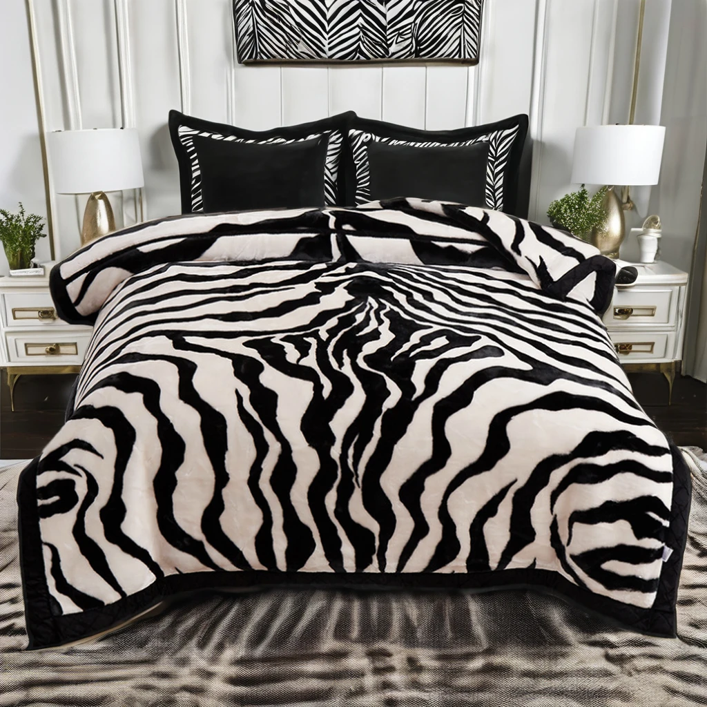 Elegant 100% Polyester Raschel Blanket Factory Wholesale Warm Soft Quality Assured Animal Cartoon Geometric 5kgs per Order