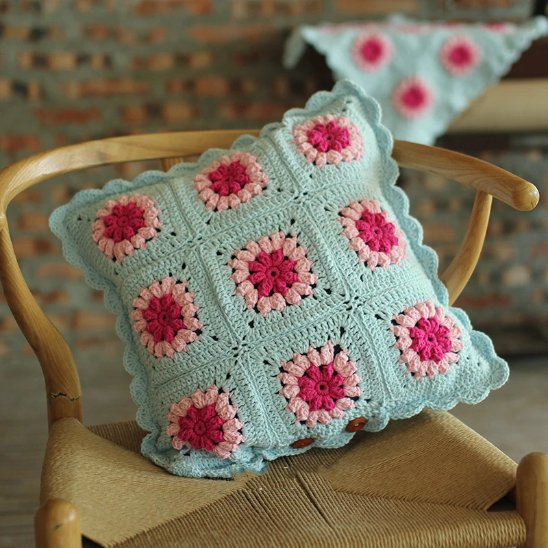 Aoyatex manufacturer customized decor hand-knitted pillowcase luxury floral crochet sofa pillow&cushion cover