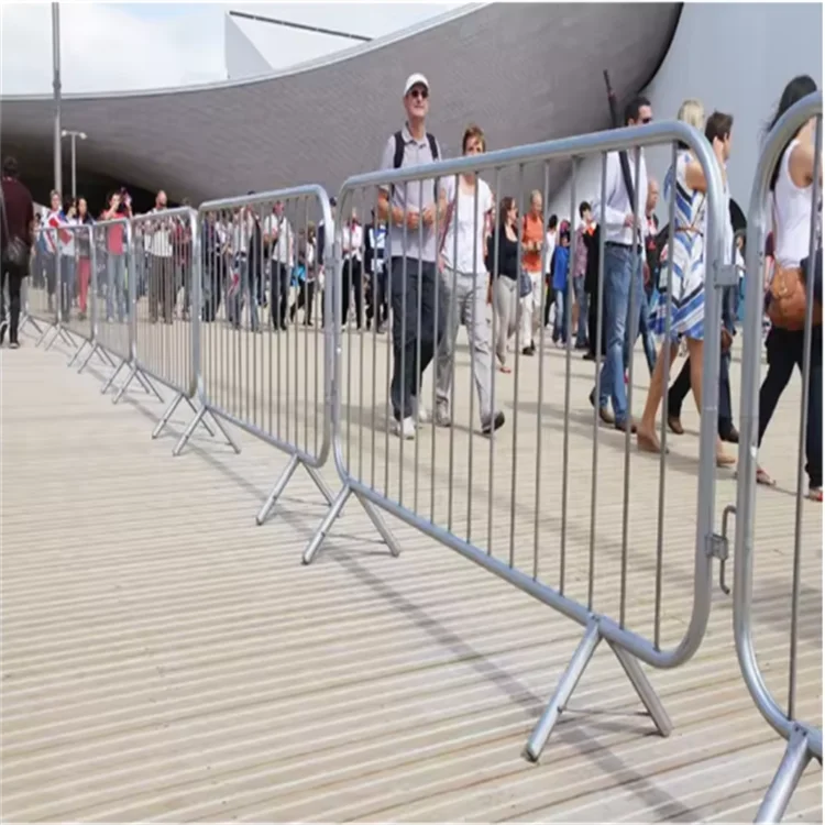 Hot Sale Outdoor Temporary Road Fence Parking Barrier Crowd Control Barrier Fence Panels for Traffic Evacuation