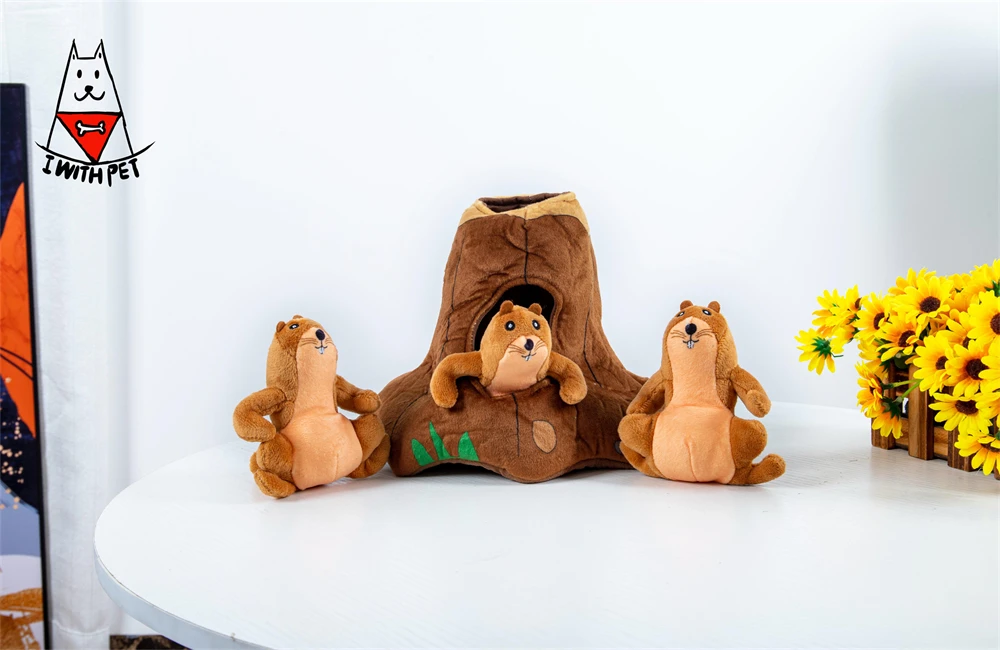 Custom Plush Pet Products Hide and Seek Dog Toys Squirrel Shape Puzzle Squeaking Toys With Tree House