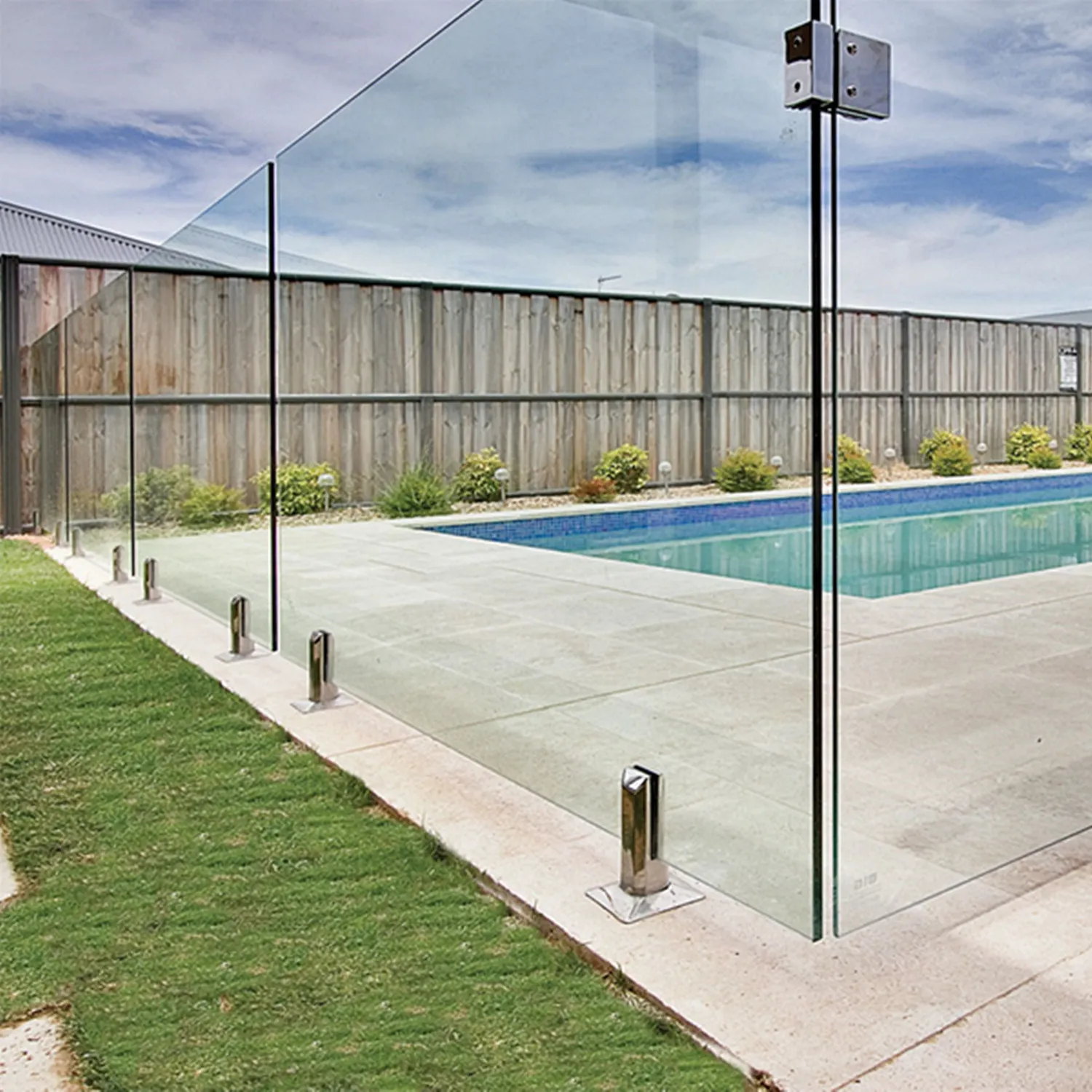 Multiple sizes and colors Safety Clear Tempered Glass for Buildings, Doors and Windows, Decoration
