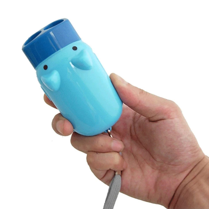 QXMOVING Cute Pig Shaped 2 LED Hand Crank Pressing Dynamo Mini LED Flashlight Emergency Usage