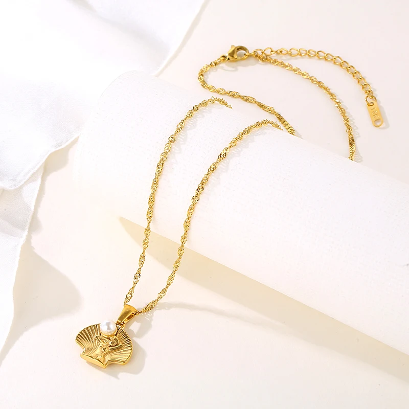 18K Gold Plated Stainless Steel Personalized Female Body Jewelry Women Creative Human Body Pearl Pendant Necklace