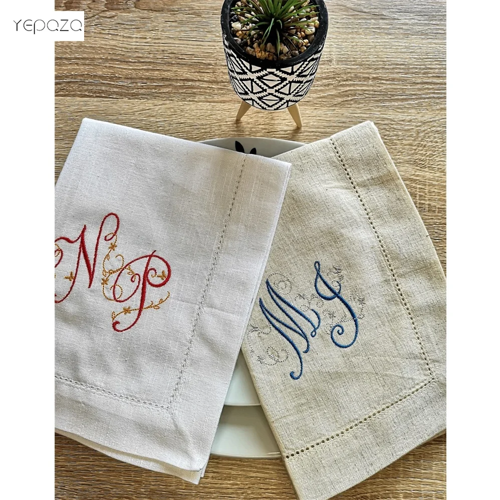 Factory price best selling custom Monogrammed design embroidery white cotton hemstitched cocktail napkin for promotion