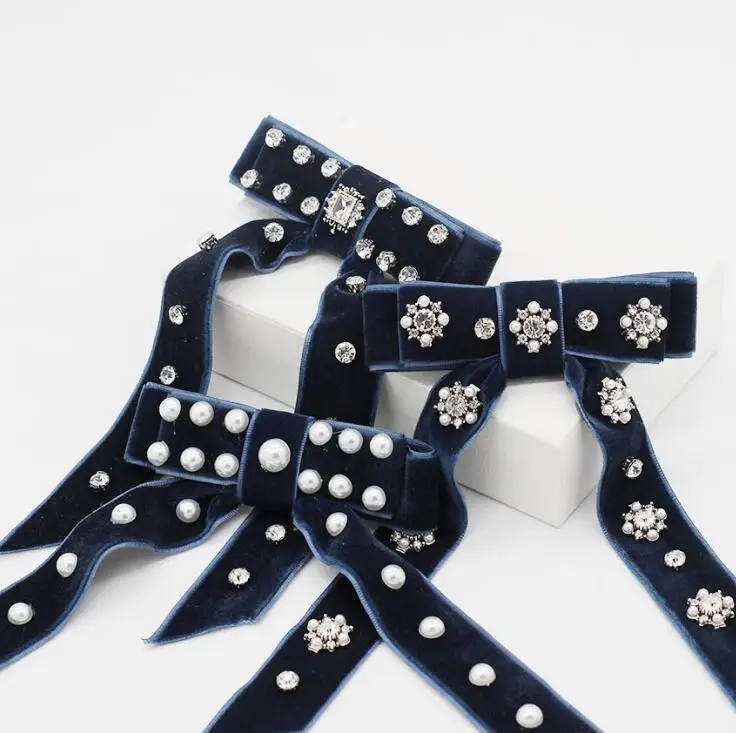 Wholesale Fashion Girls Large Velvet Hair Bows Crystal Pearl Embellished Barrette Clips Luxury Hair Clip Ins for Women