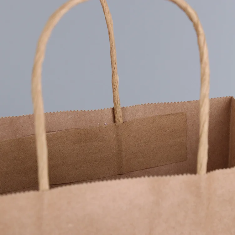 Fashionable Simplicity Large-Capacity Kraft Paper Bags Accept Recyclable Packaging with Custom Logo Print for Gift Shopping Use