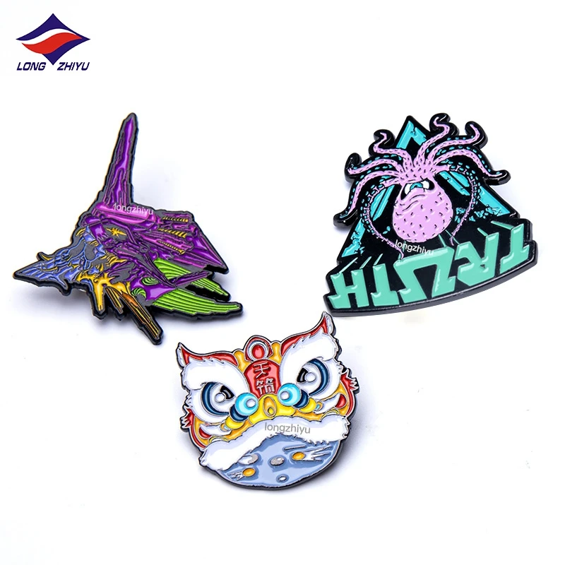 
Longzhiyu Vampire Shaped with Your Own Design Enamel Pin Badges Cool Clothing Decorations 