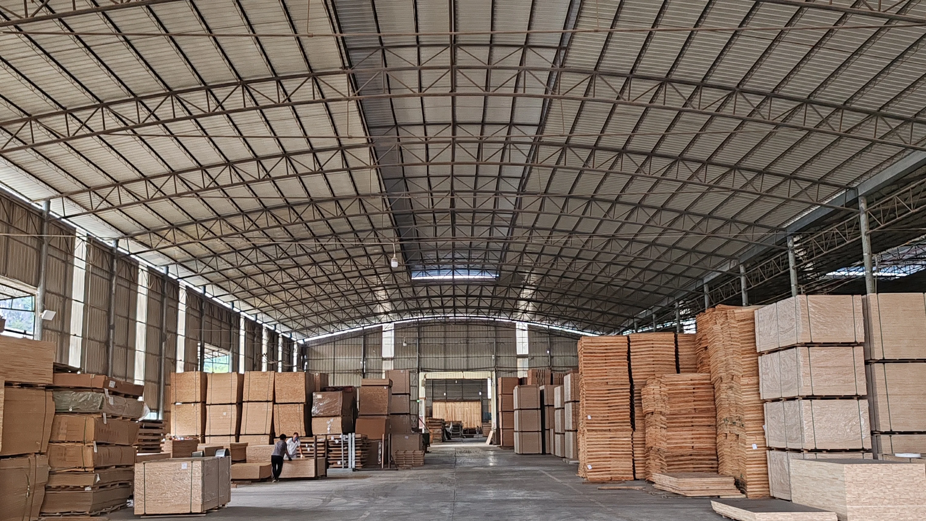 18mm Thick Poplar Wood OSB Estructural Plywood Board 22mm OSB 3 Sterling Board Finished Indoor Exterior Construction 9.5mm