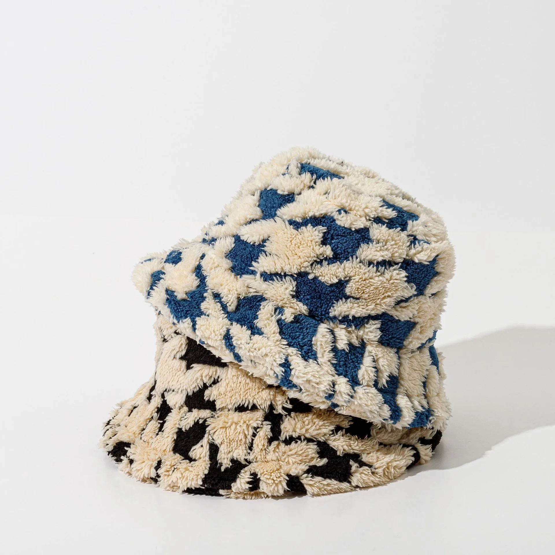 Thousand bird check plush fisherman hat for men and women new autumn and winter face small thick hat