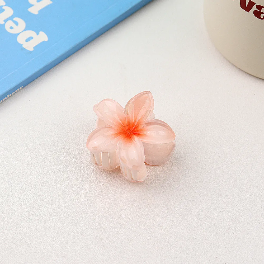 Summer Holiday Egg Flower Clamping Girls Frangipani Plumeria Flower Hair Claw Clip Back Spoon Hair Shark Clip
