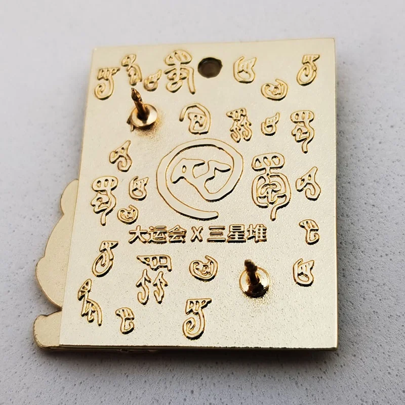 Customized metal logo hard enamel lapel pin badge gift metal crafts spring door hinge enamel pin with hinge badge