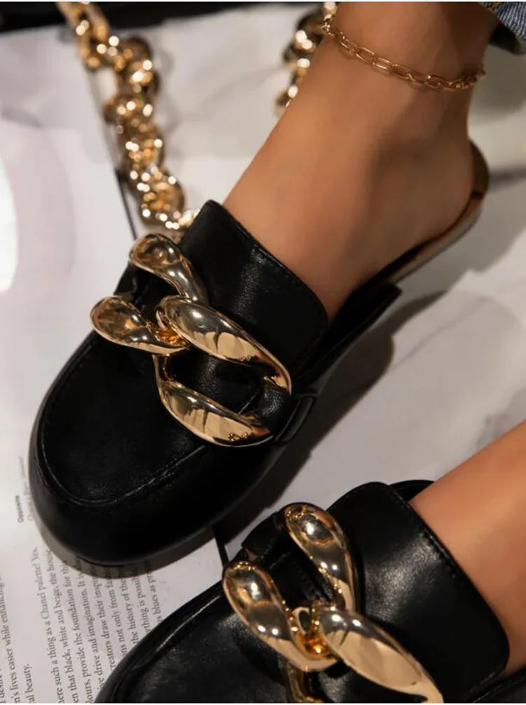 2021 New fashion flat sandals shoes women big metal chain sandals flat shoes