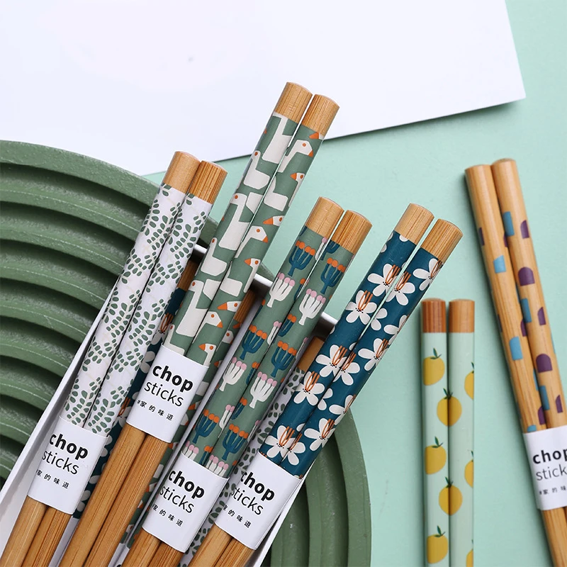 Wholesale 8 Pairs Japanese  Print Box Packed Reusable Chopsticks Non-slip Gift Bamboo Chopsticks
