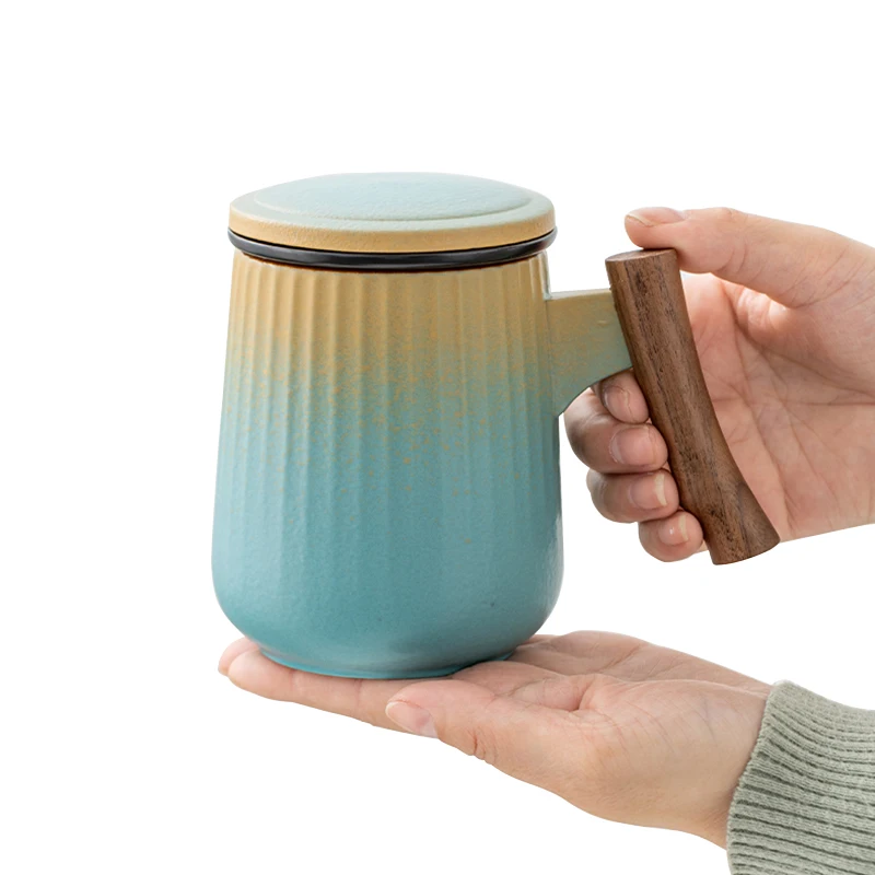 Wholesale customize logo wood handle coffee tea mug ceramic mug with lid Gradient color water cup with wooden handle